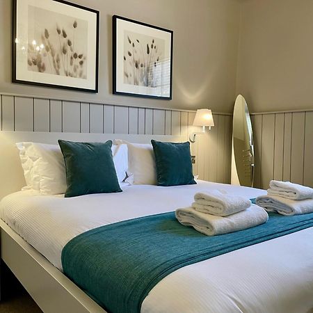 The Lawrance Luxury Aparthotel - York Bagian luar foto