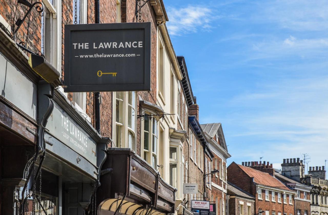 The Lawrance Luxury Aparthotel - York Bagian luar foto