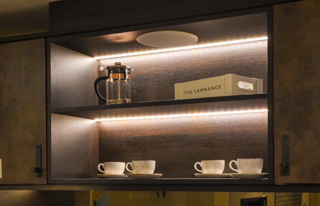 The Lawrance Luxury Aparthotel - York Bagian luar foto
