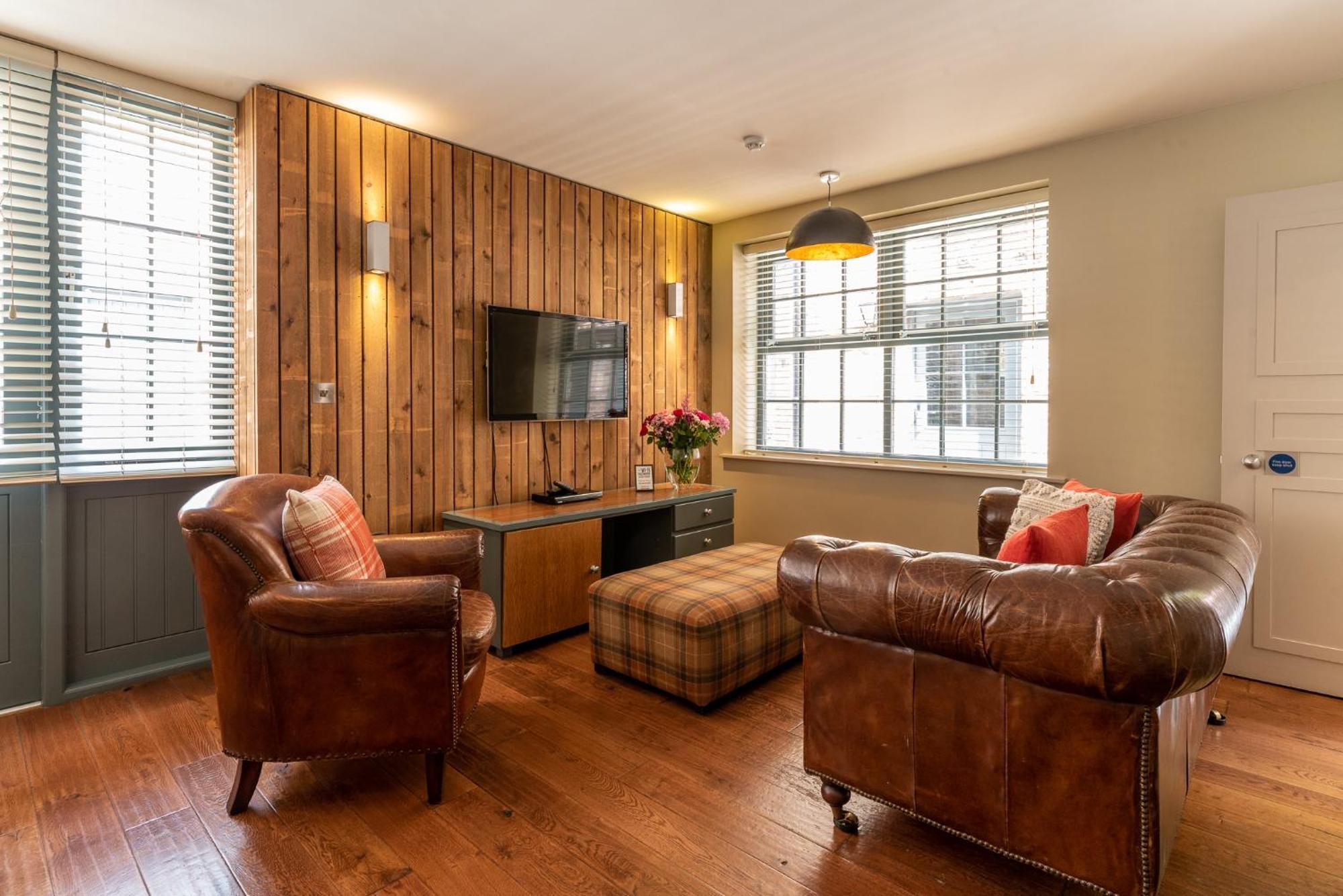 The Lawrance Luxury Aparthotel - York Bagian luar foto