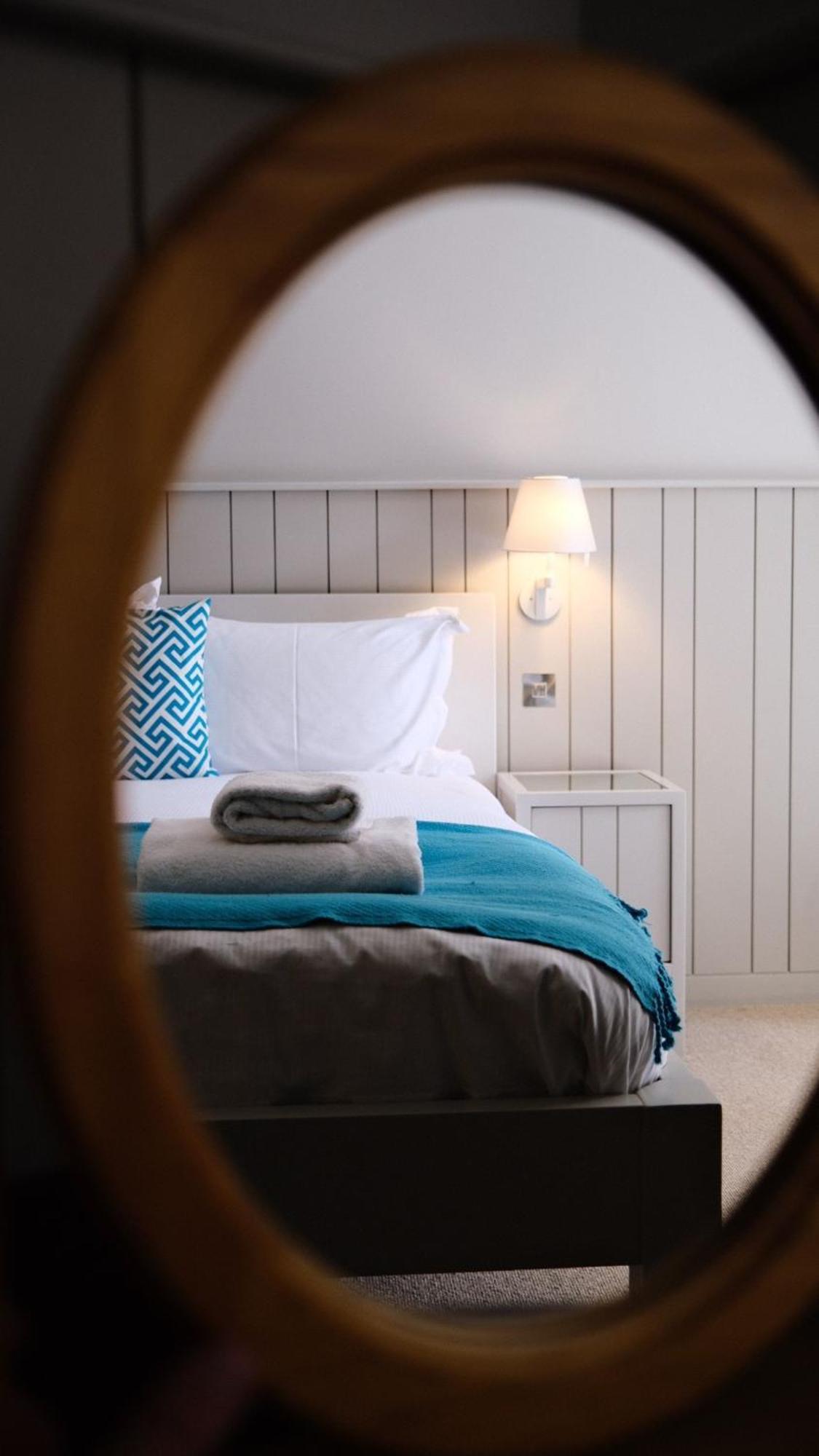 The Lawrance Luxury Aparthotel - York Bagian luar foto